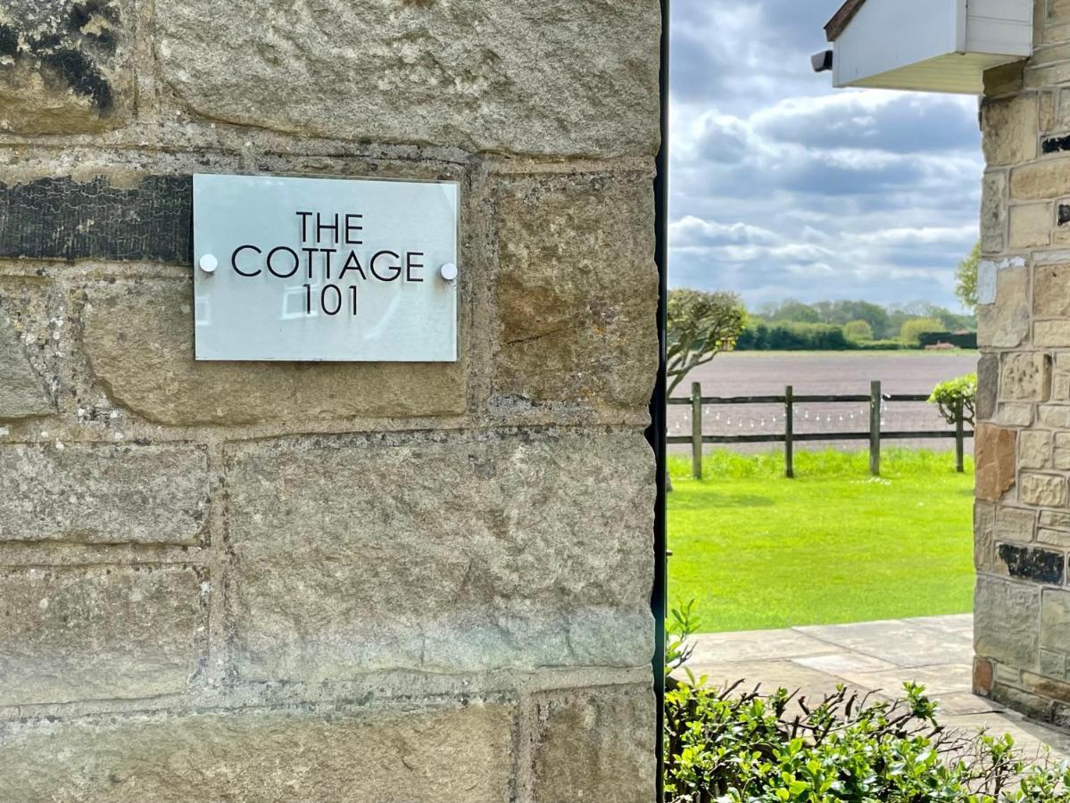 The Cottage York Exterior photo