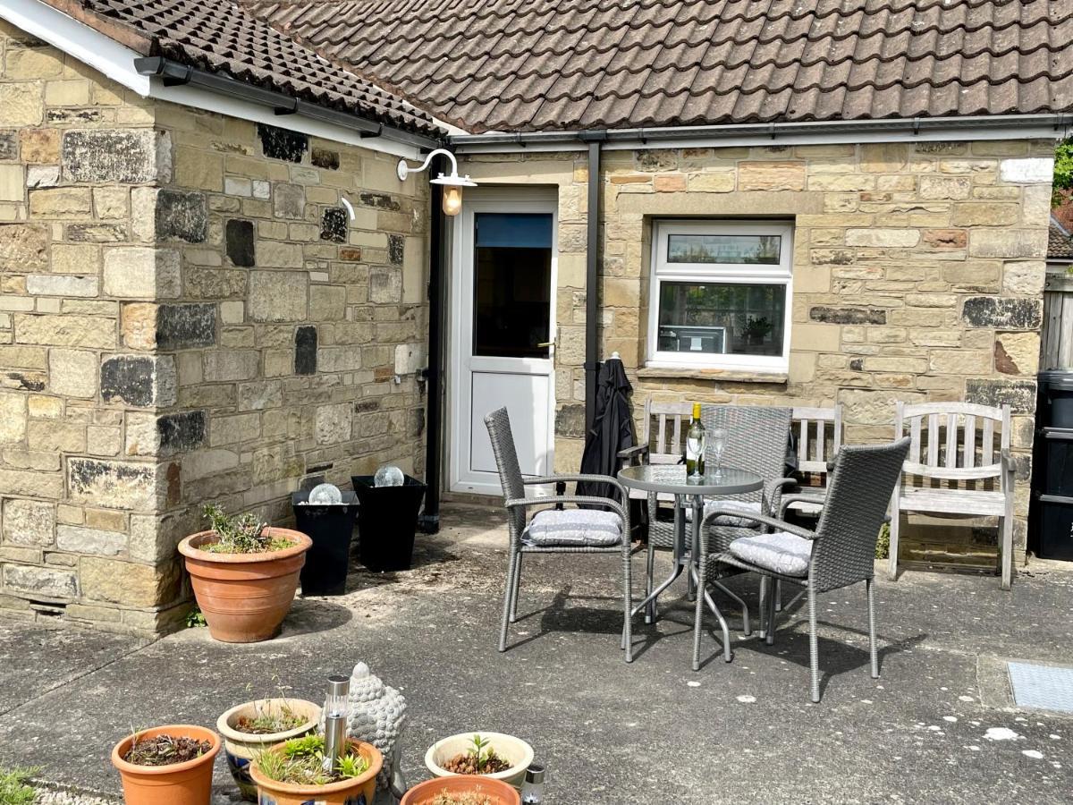The Cottage York Exterior photo